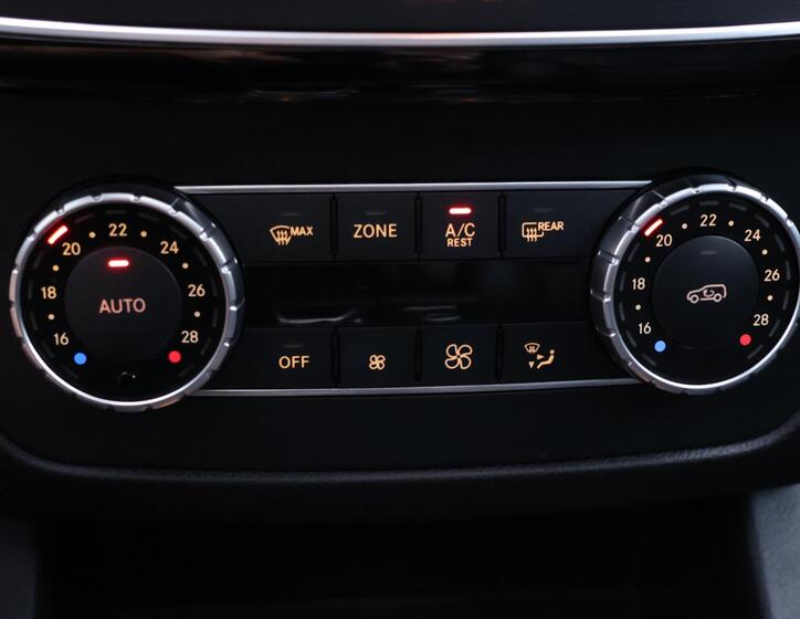 Mercedes-Benz GLE 32