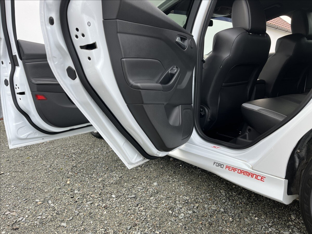 Ford Focus Hatchback 2,0 l 184 kw