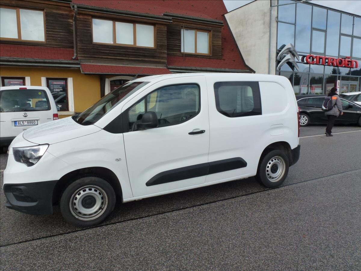 Opel Combo Ostatní 1,2 l 81 kw