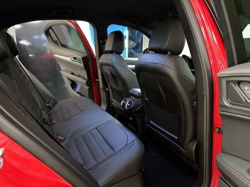 Alfa Romeo Stelvio SUV / Terénní 2,0 l 206 kw