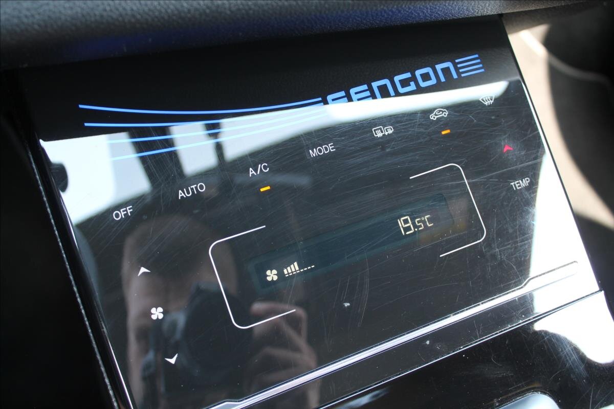 Dongfeng Fengon 5 SUV 1,5 l 101 kw