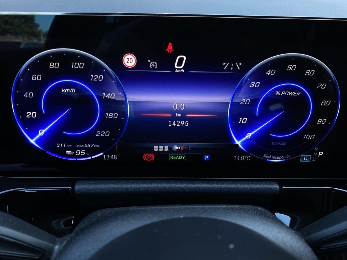 Mercedes-Benz EQA SUV / Terénní 0,0 140 kw