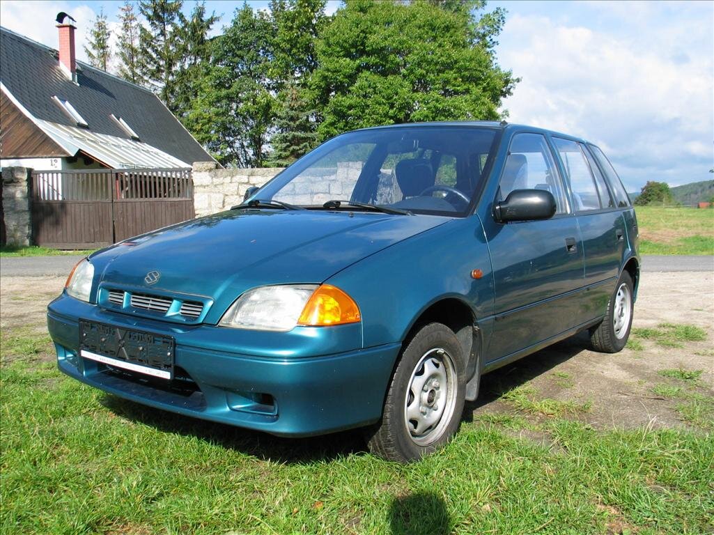 Suzuki Swift Hatchback 993,0 39 kw