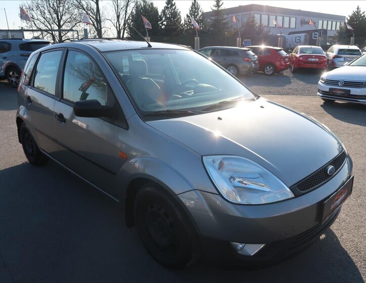 Ford Fiesta Hatchback 1,3 l 51 kw
