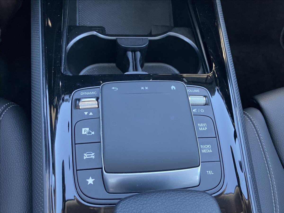 Mercedes-Benz Třídy B Hatchback 1,3 l 100 kw