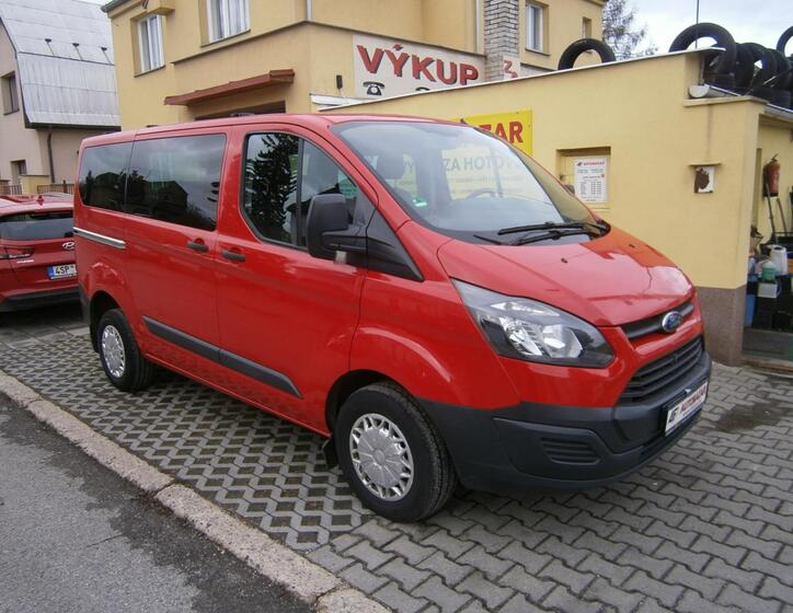 Ford Transit Custom 1