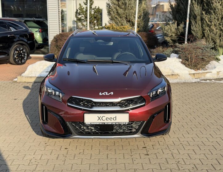 KIA XCeed CUV / Crossover 1,6 l 110 kw