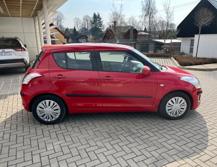 Suzuki Swift Hatchback 1,2 l 69 kw