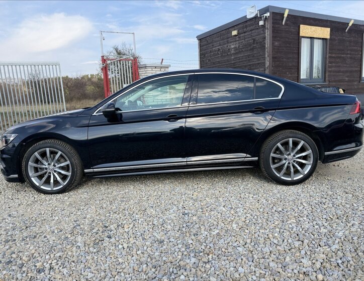 Volkswagen Passat Sedan / Limuzína 2,0 l 110 kw