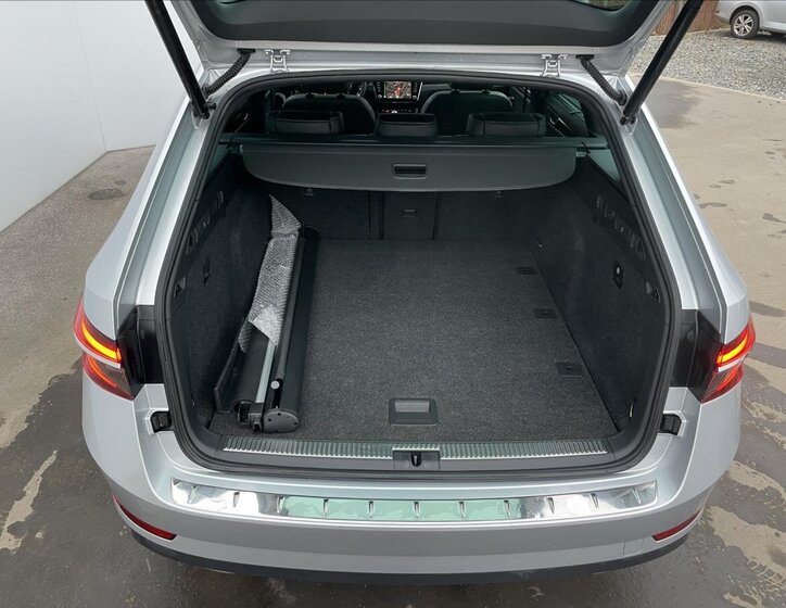 Škoda Superb Kombi 2,0 l 110 kw