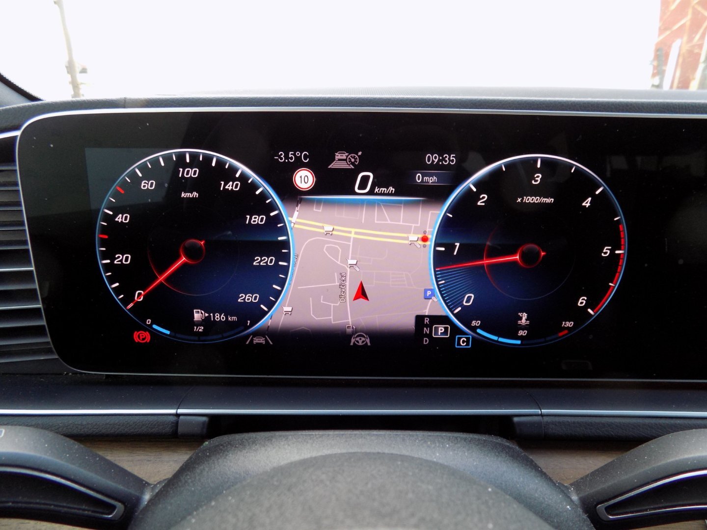 Mercedes-Benz GLS SUV 2,9 l 243 kw