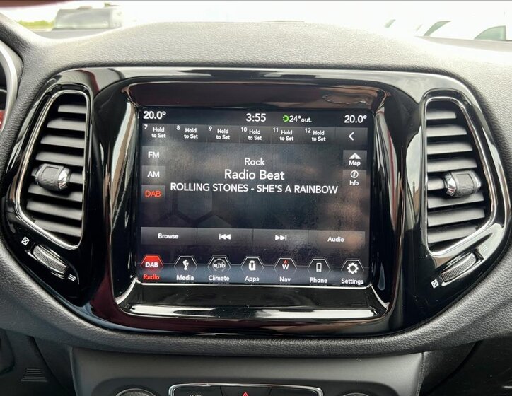 Jeep Compass SUV 1,4 l 103 kw