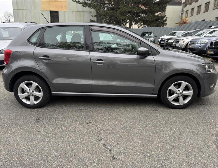 Volkswagen Polo 13