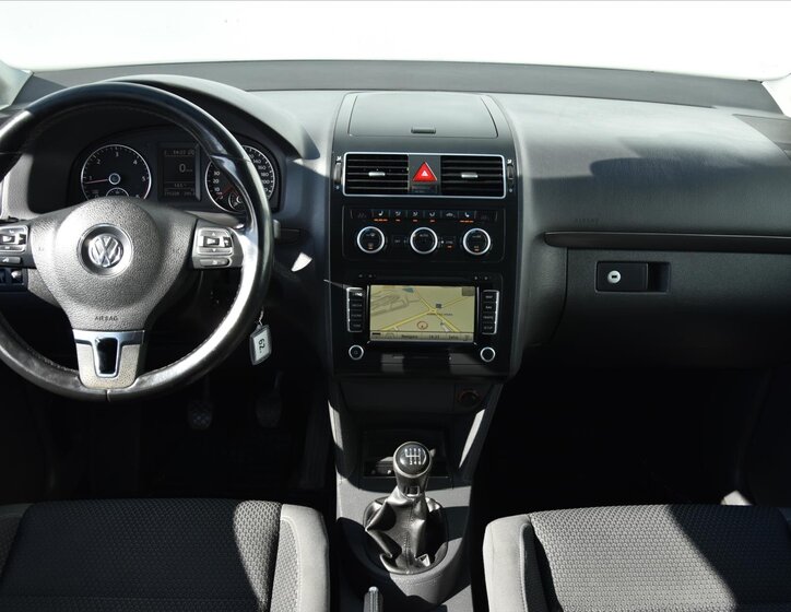 Volkswagen Touran MPV 1,6 l 77 kw