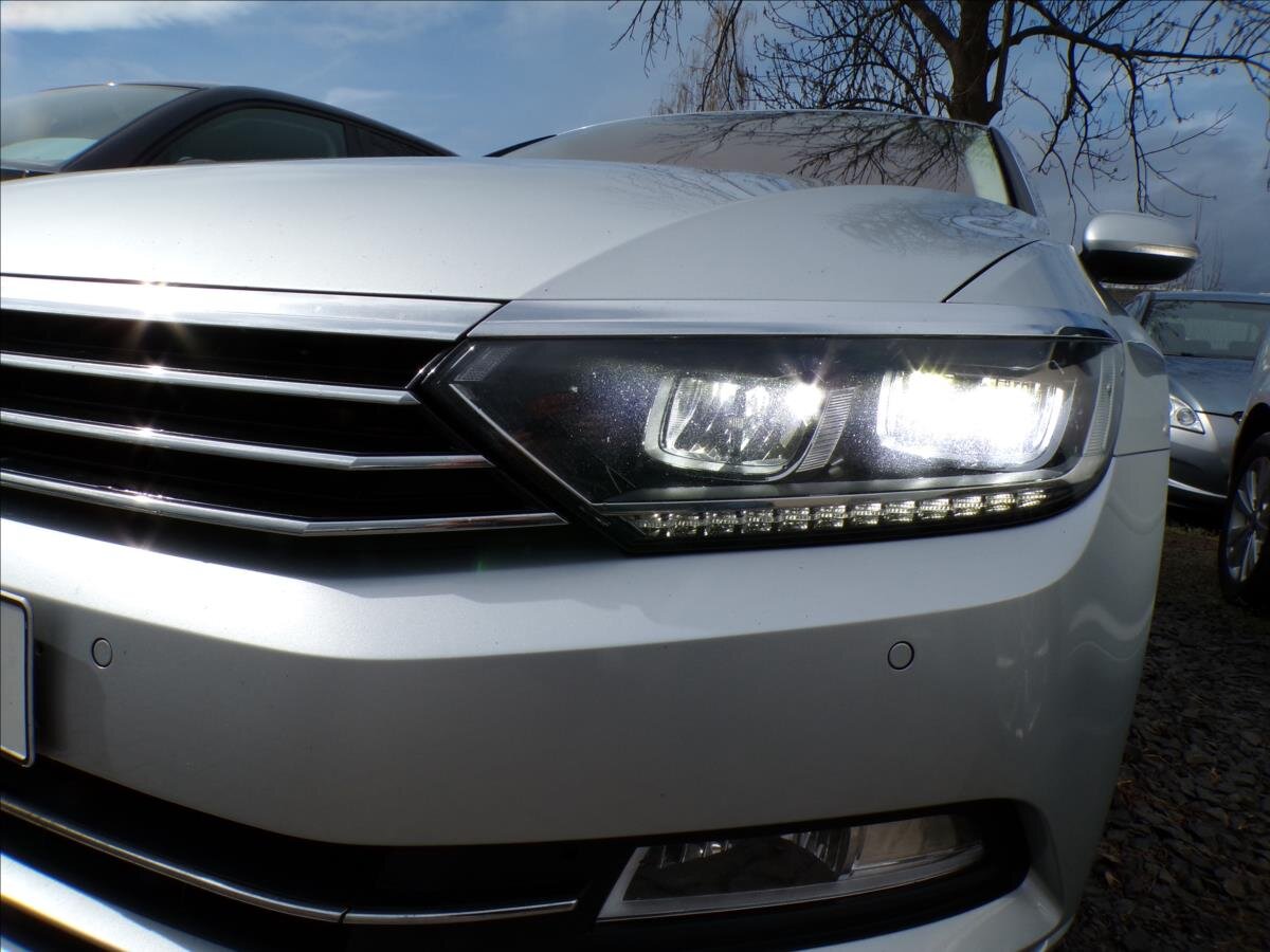 Volkswagen Passat Kombi 2,0 l 110 kw