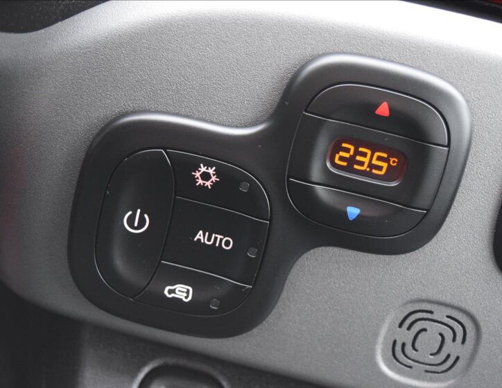 Fiat Panda Hatchback 1,2 l 51 kw