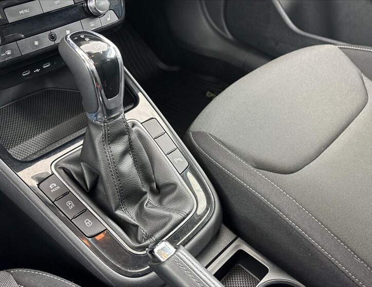 Škoda Fabia Hatchback 999,0 85 kw