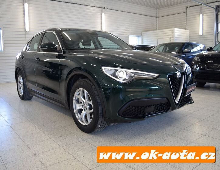 Alfa Romeo Stelvio 10