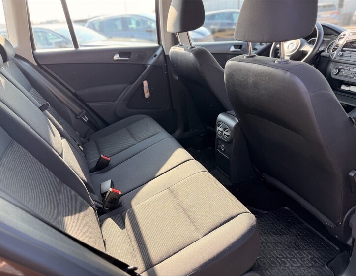 Volkswagen Tiguan SUV / Terénní 1,4 l 90 kw