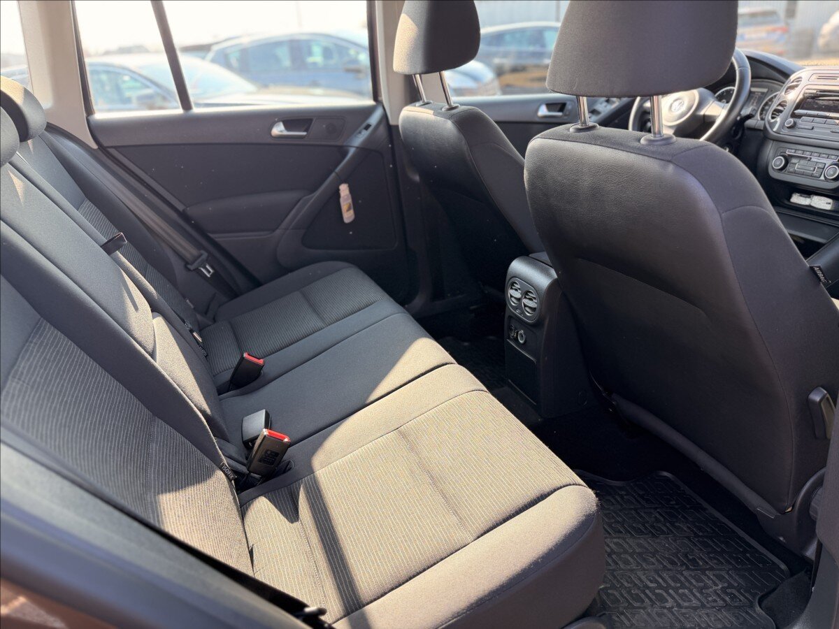 Volkswagen Tiguan SUV / Terénní 1,4 l 90 kw