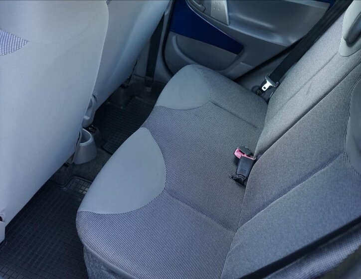 Peugeot 107 Hatchback 998,0 50 kw