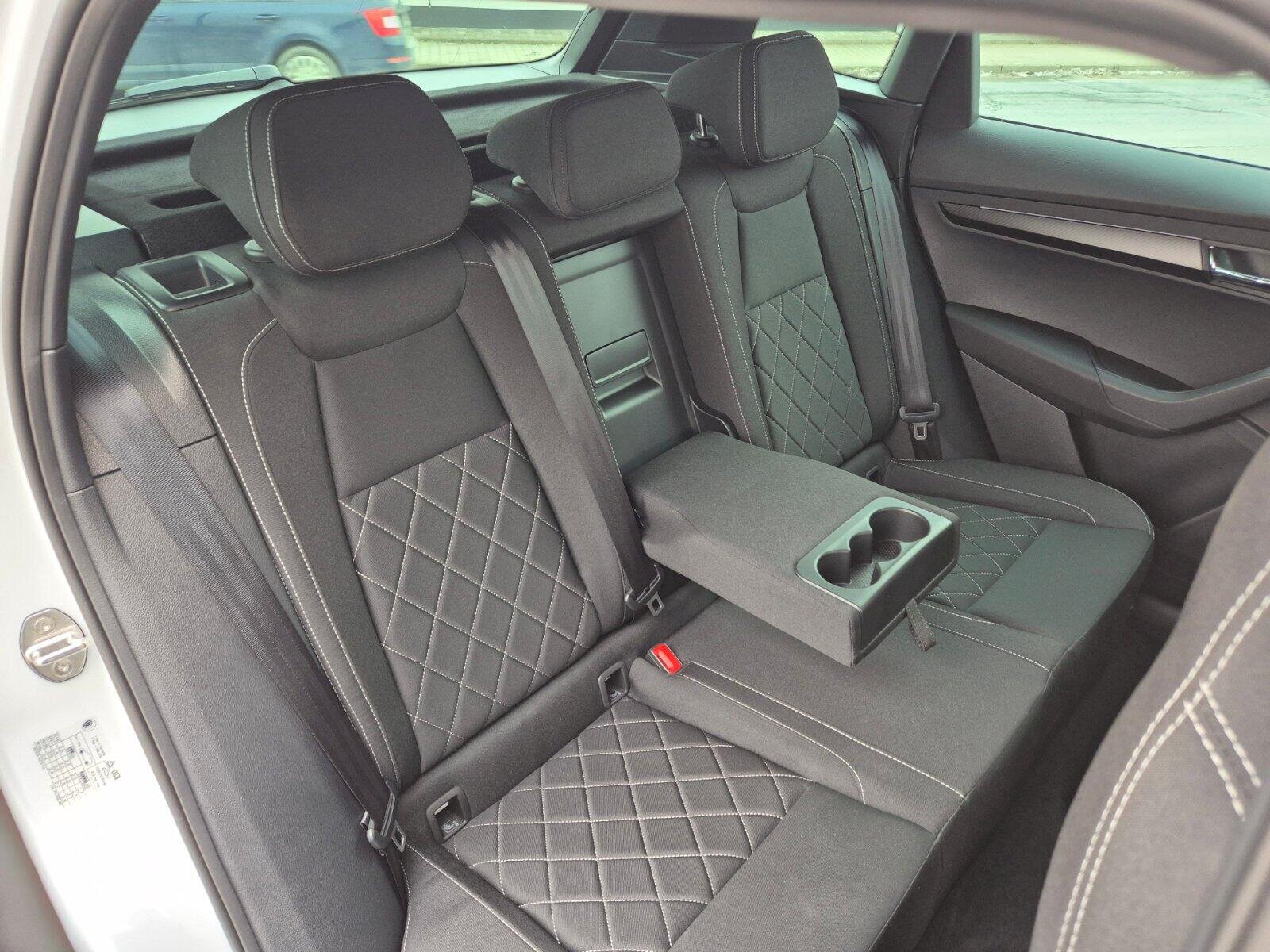 Škoda Karoq SUV 1,5 l 110 kw