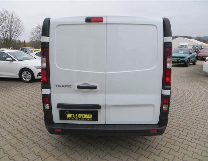 Renault Trafic Skříň 2,0 l 107 kw