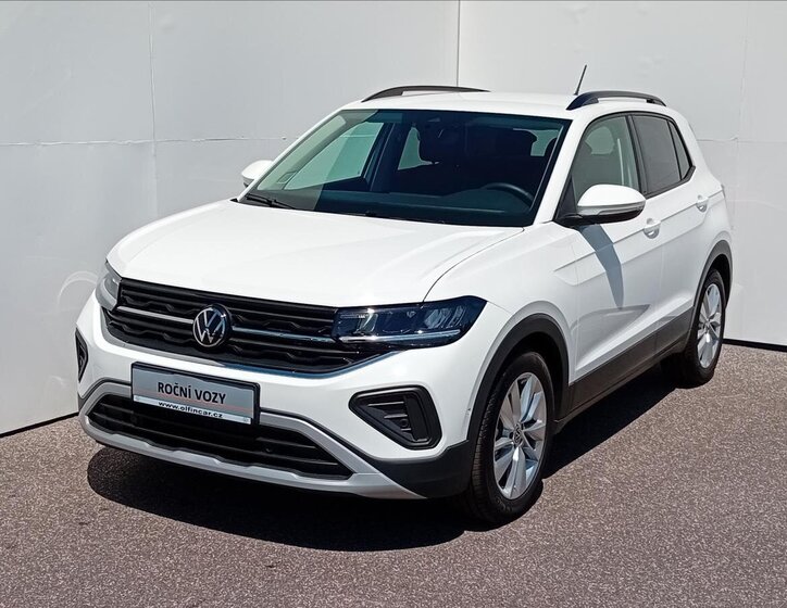 Volkswagen T-Cross 1