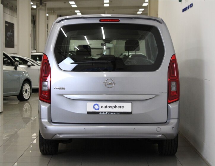 Opel Combo MPV 1,2 l 81 kw