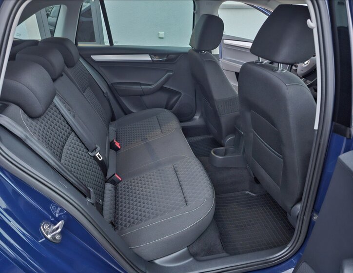 Škoda Rapid Hatchback 999,0 81 kw