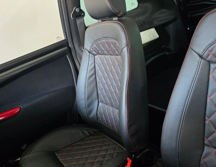 Ligier JS 50 L Hatchback 0,0 0