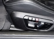 BMW M4 Kupé 3,0 l 331 kw