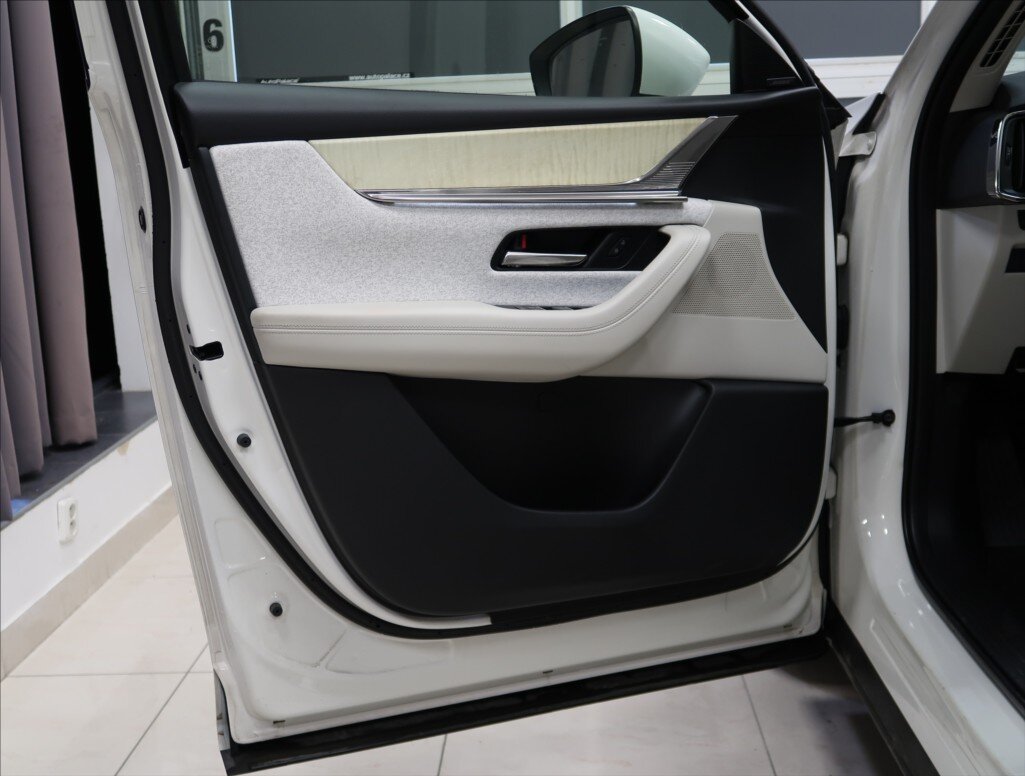 Mazda CX-60 SUV / Terénní 2,5 l 241 kw