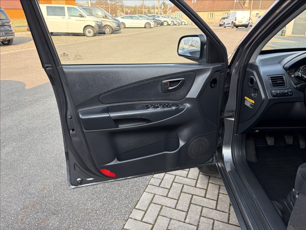 Hyundai Tucson Kombi 2,0 l 104 kw