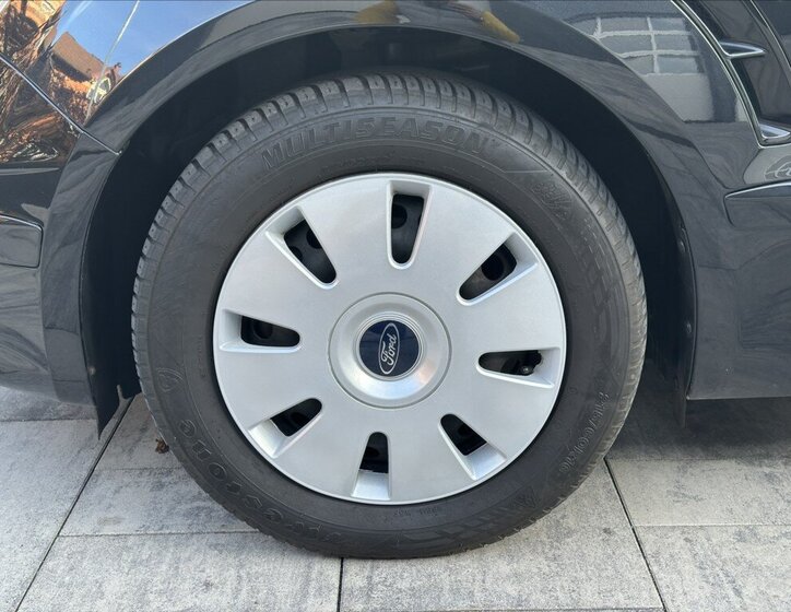 Ford S-MAX MPV 2,0 l 103 kw