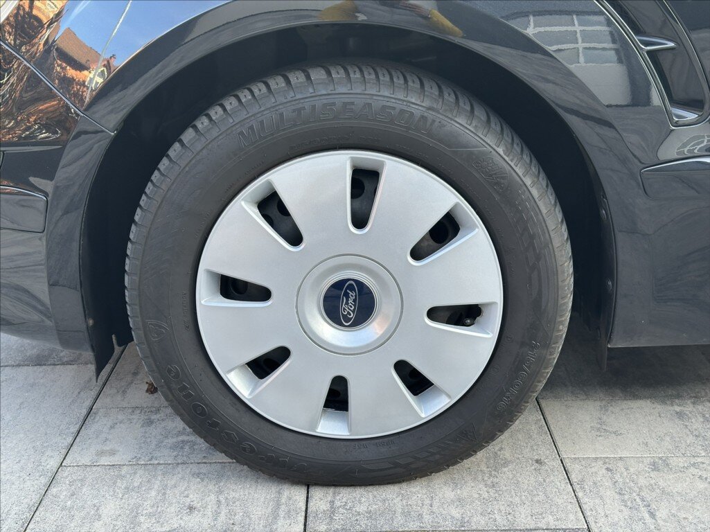 Ford S-MAX MPV 2,0 l 103 kw