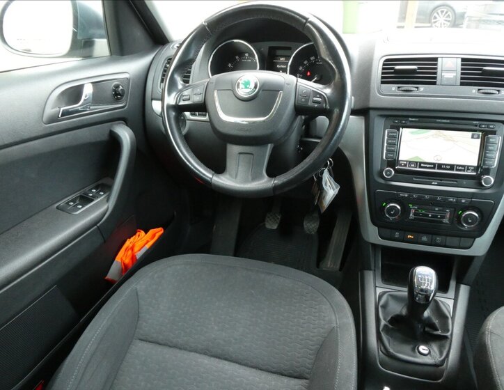 Škoda Yeti SUV / Terénní 1,8 l 118 kw