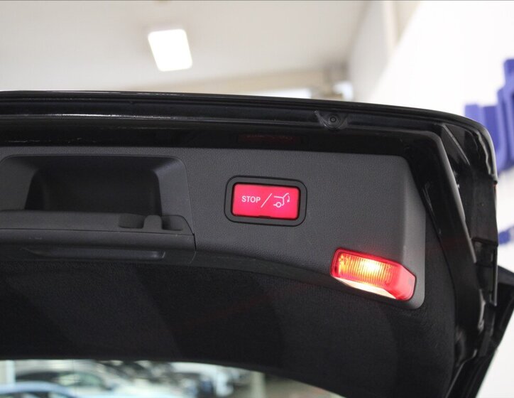 Mercedes-Benz Třídy E Kombi 3,0 l 190 kw