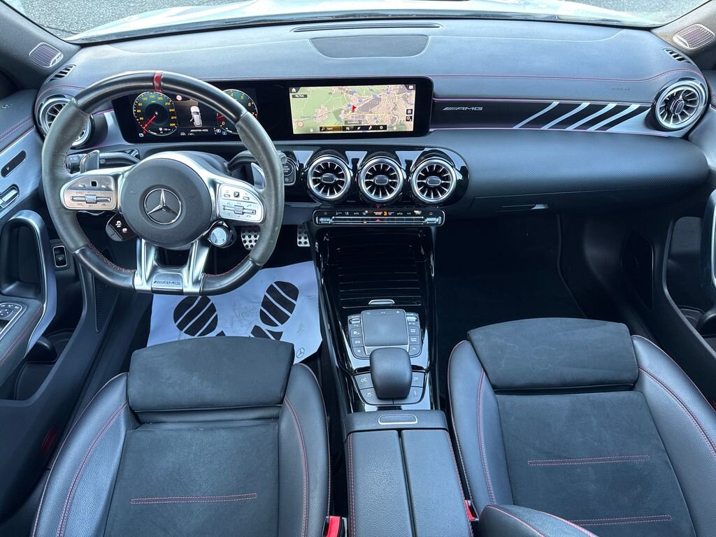 Mercedes-Benz CLA Kombi 2,0 l 310 kw