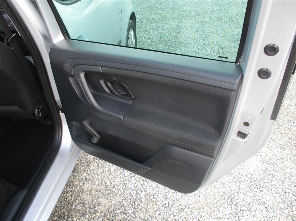 Škoda Roomster Kombi 1,2 l 63 kw