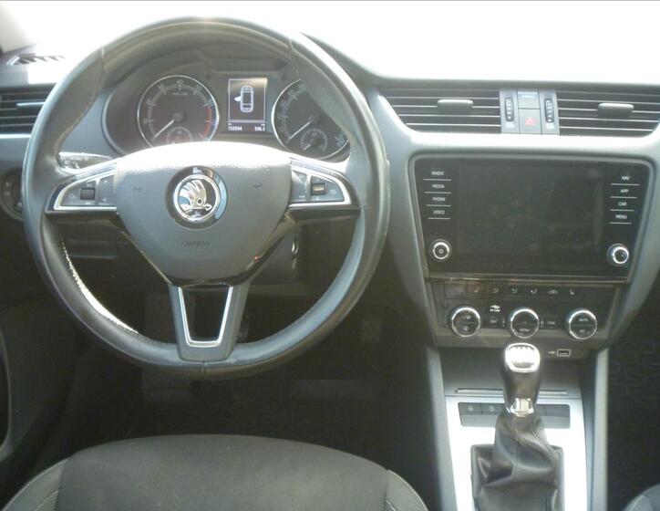 Škoda Octavia 15