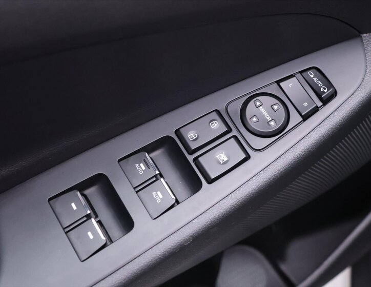 Hyundai Tucson SUV / Terénní 1,6 l 100 kw