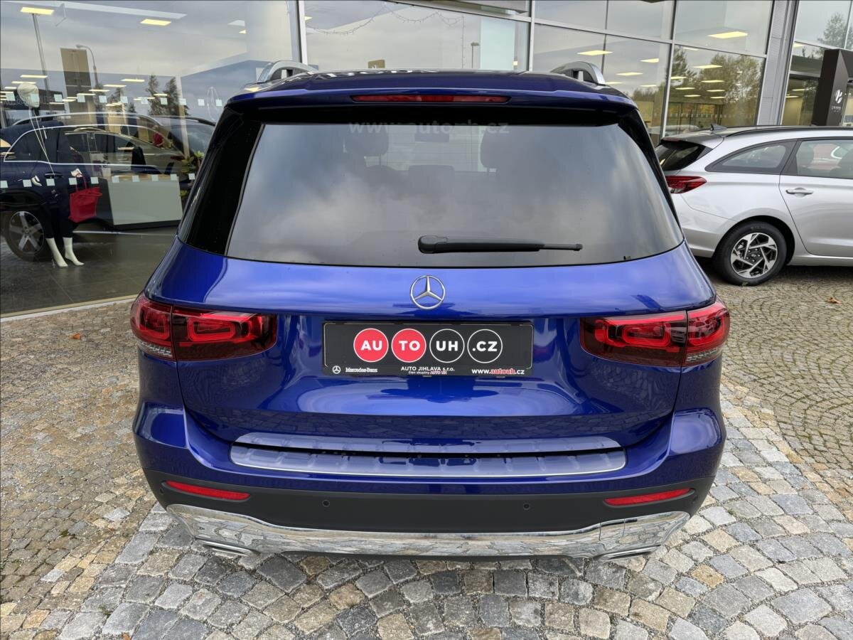 Mercedes-Benz GLB SUV 1,3 l 120 kw