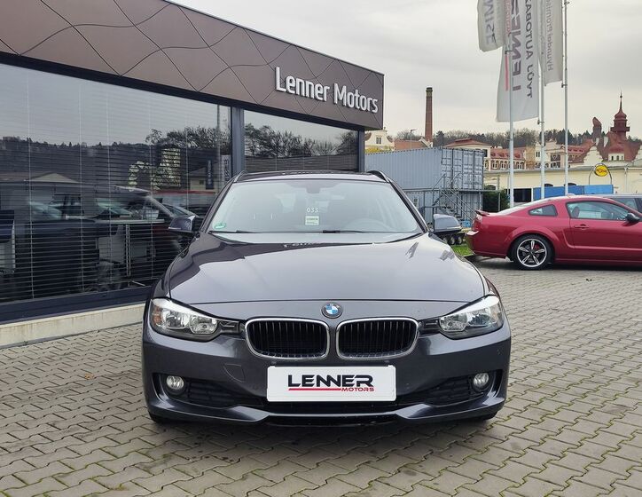 BMW Řada 3 2