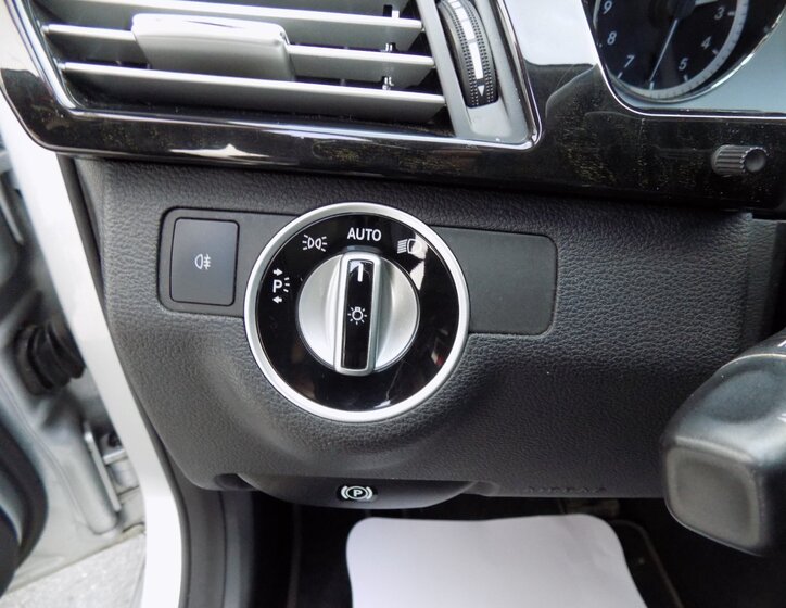 Mercedes-Benz Třídy E Kombi 3,0 l 170 kw