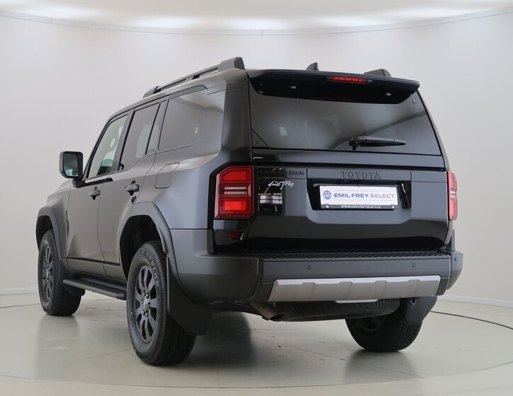 Toyota Land Cruiser SUV / Terénní 2,8 l 151 kw