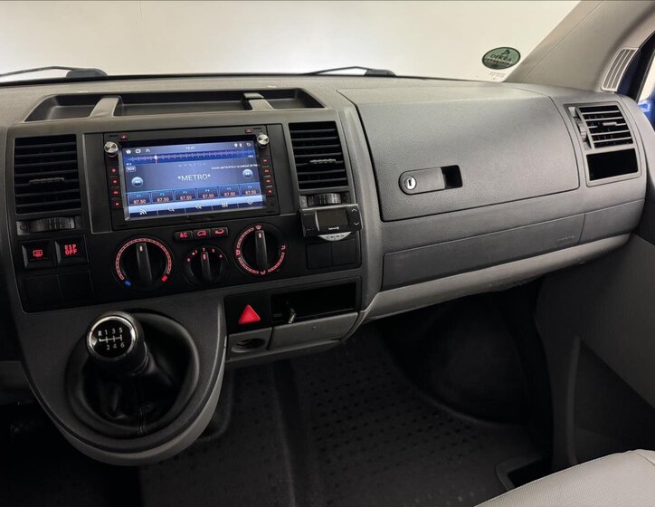 Volkswagen Transporter Kombi 2,5 l 96 kw