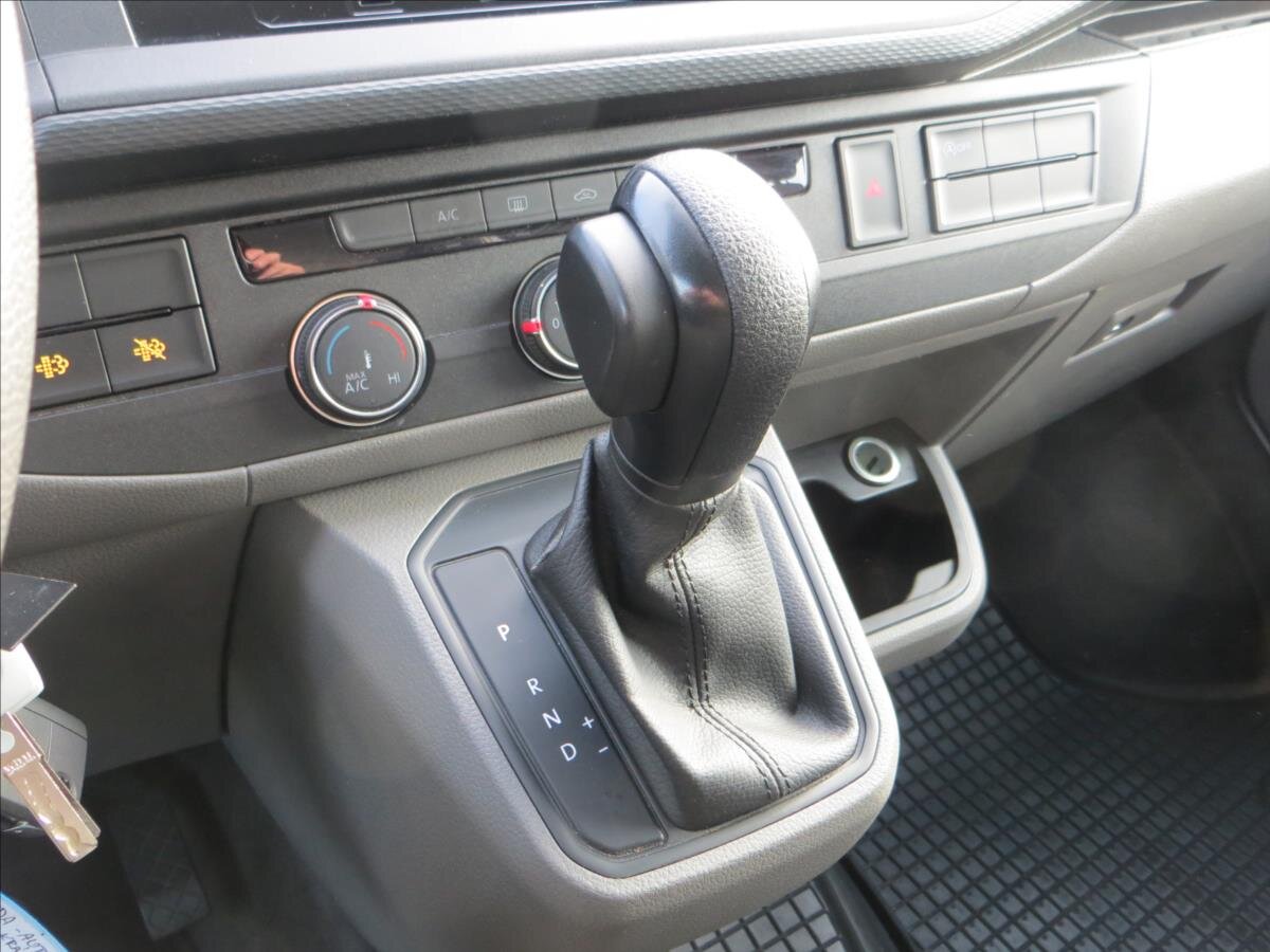 Volkswagen Transporter Kombi 2,0 l 110 kw