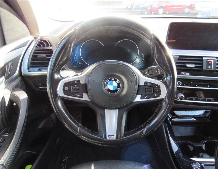 BMW X3 SUV 2,0 l 140 kw