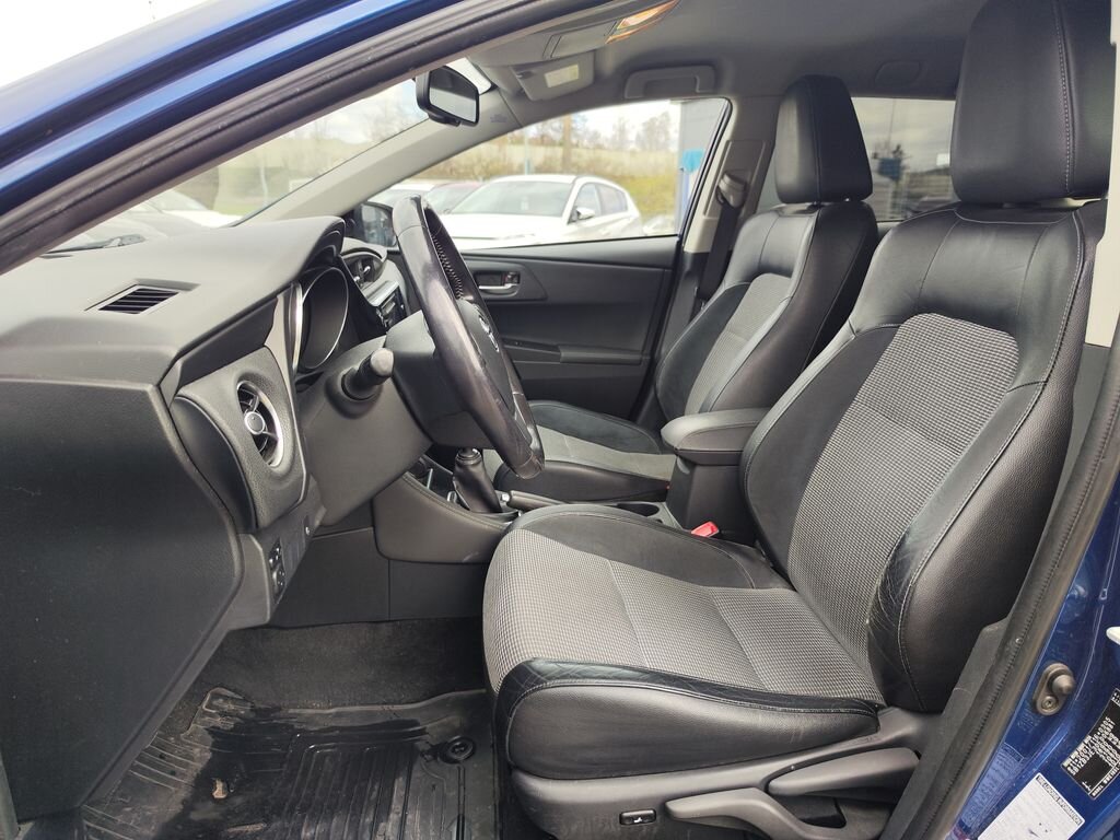 Toyota Auris Kombi 1,6 l 82 kw